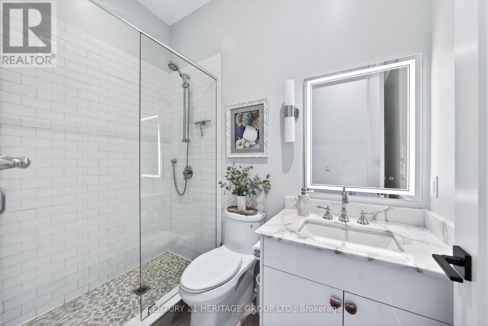 #304 400 PARK AVENUE - 21
