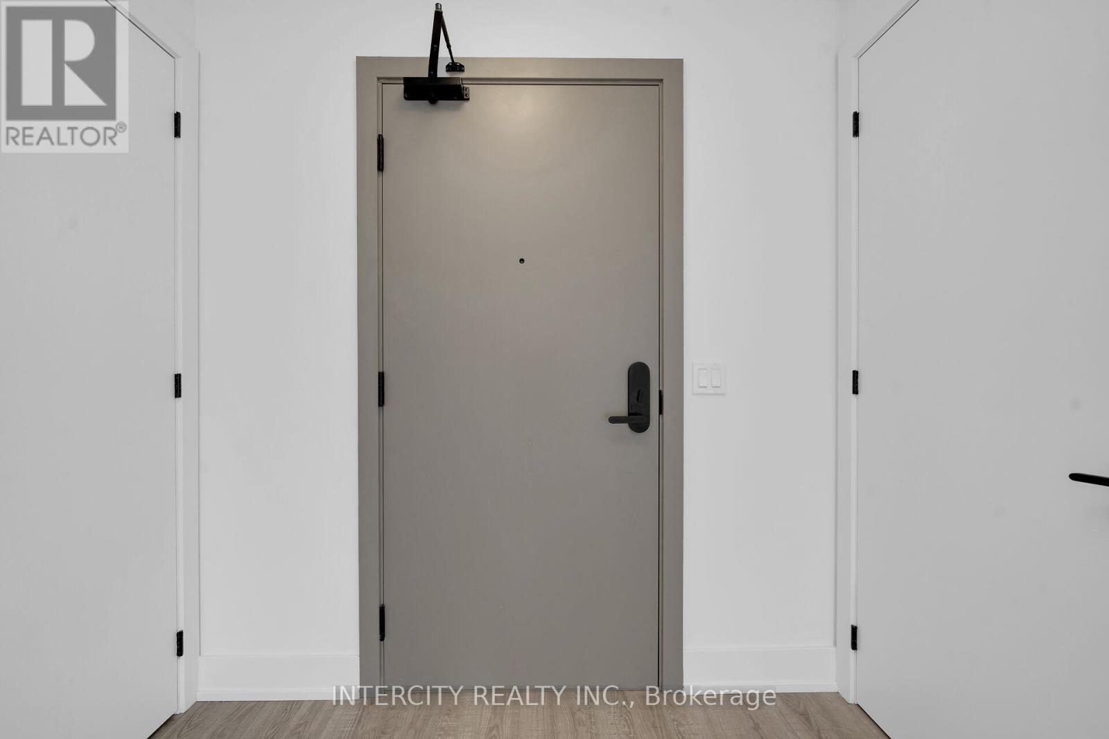#230 2075 KING ROAD - 8