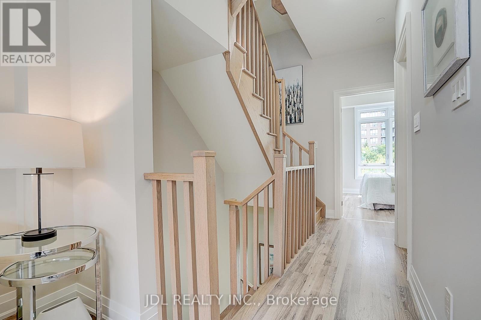 #119 370 D RED MAPLE ROAD - 20