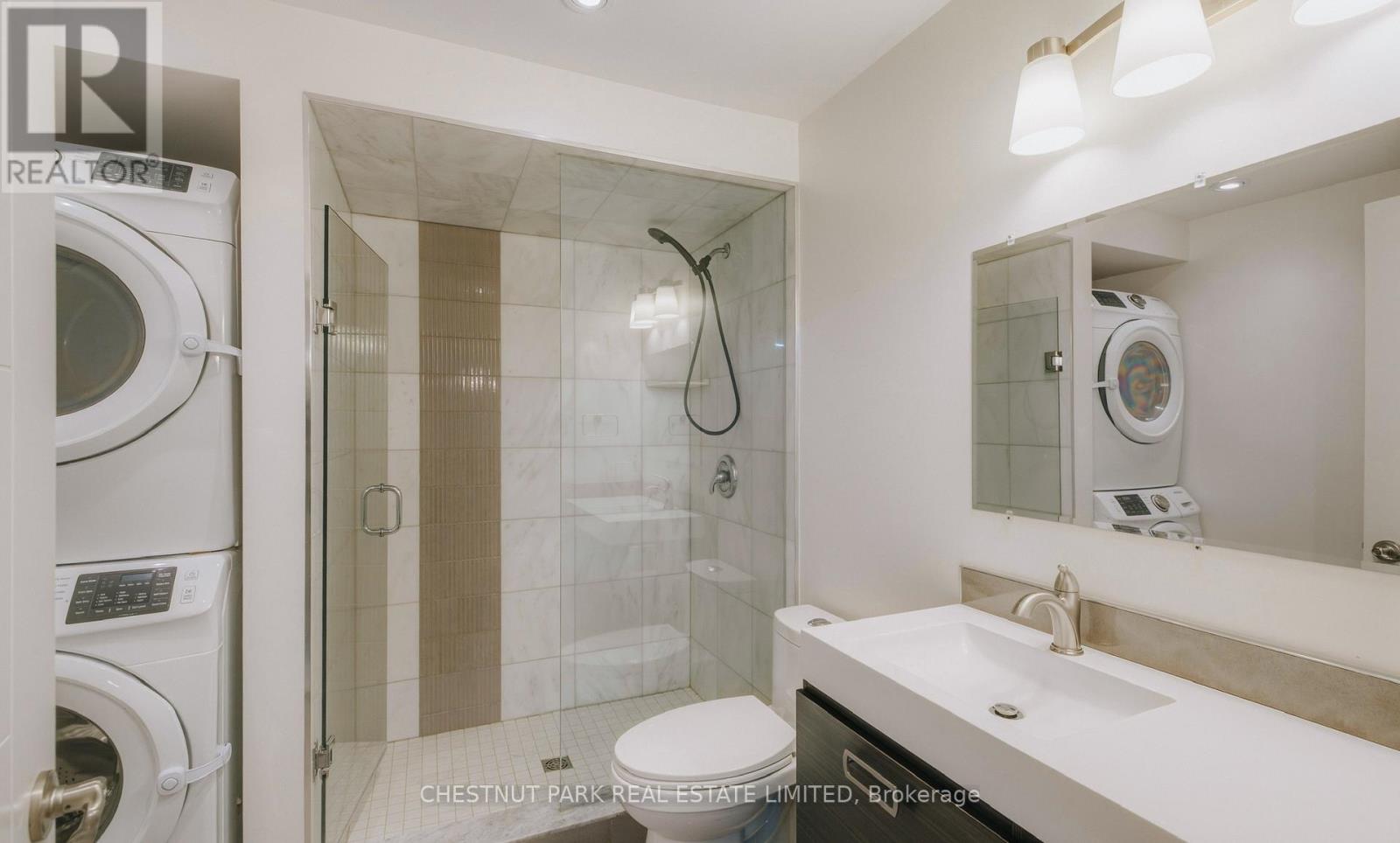 8 CYRIL RICHARDSON COURT - 44