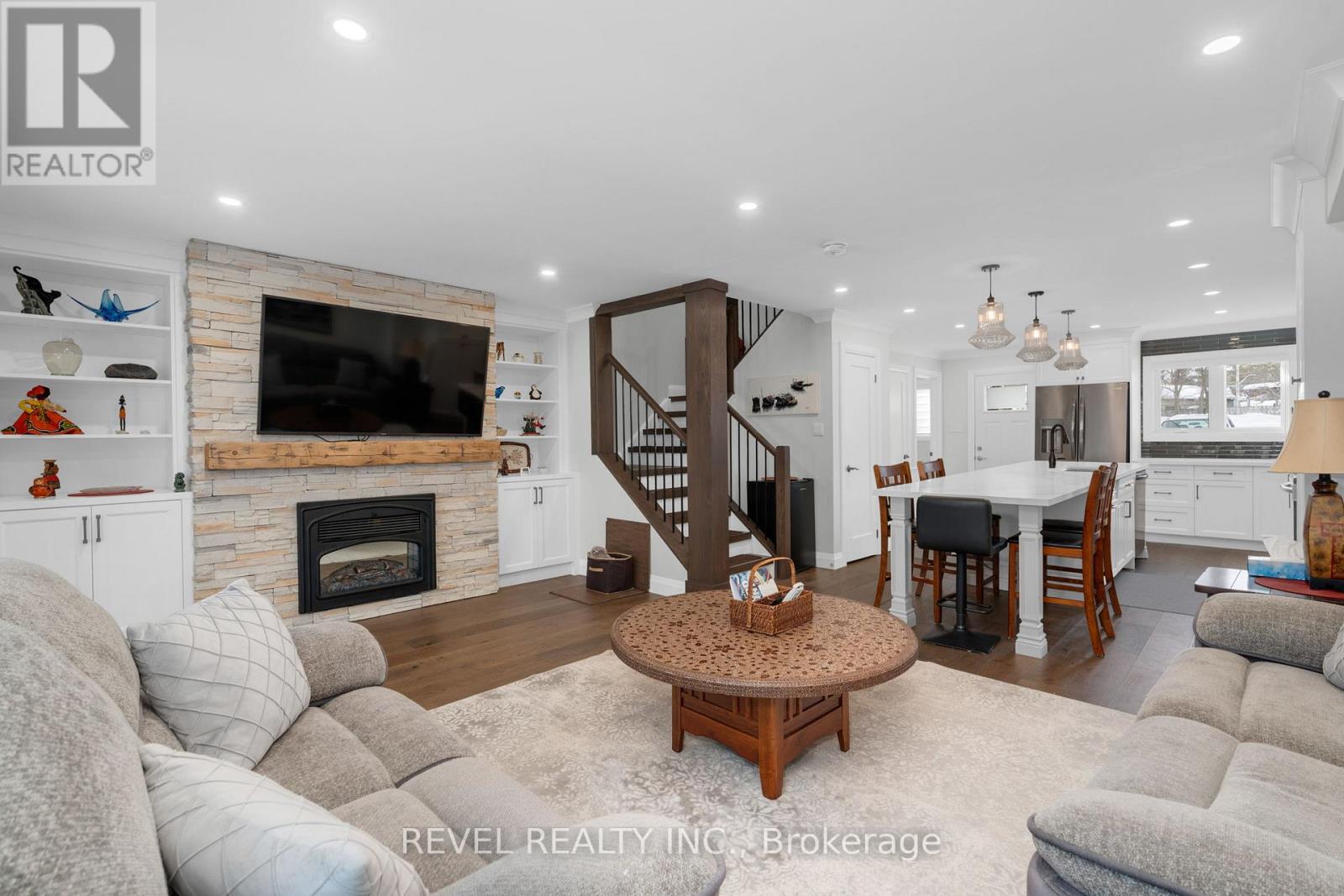 #13 39 28TH STREET S - 12