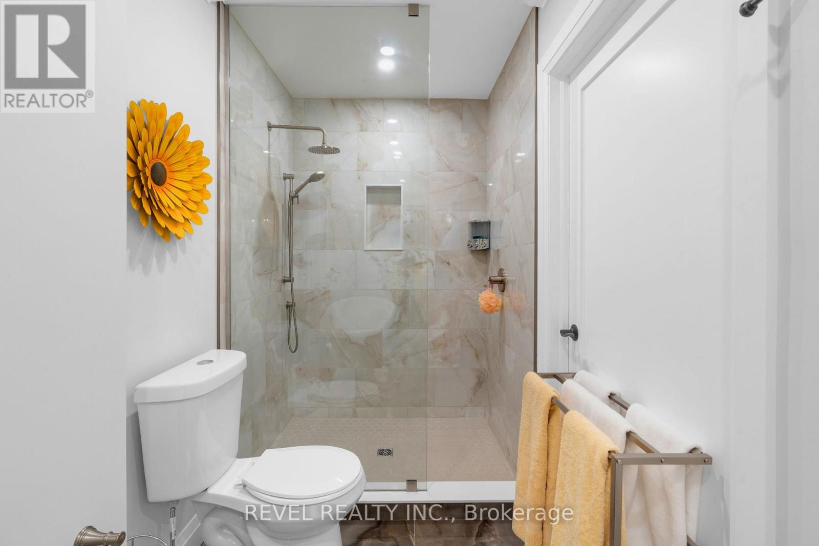 #13 39 28TH STREET S - 23