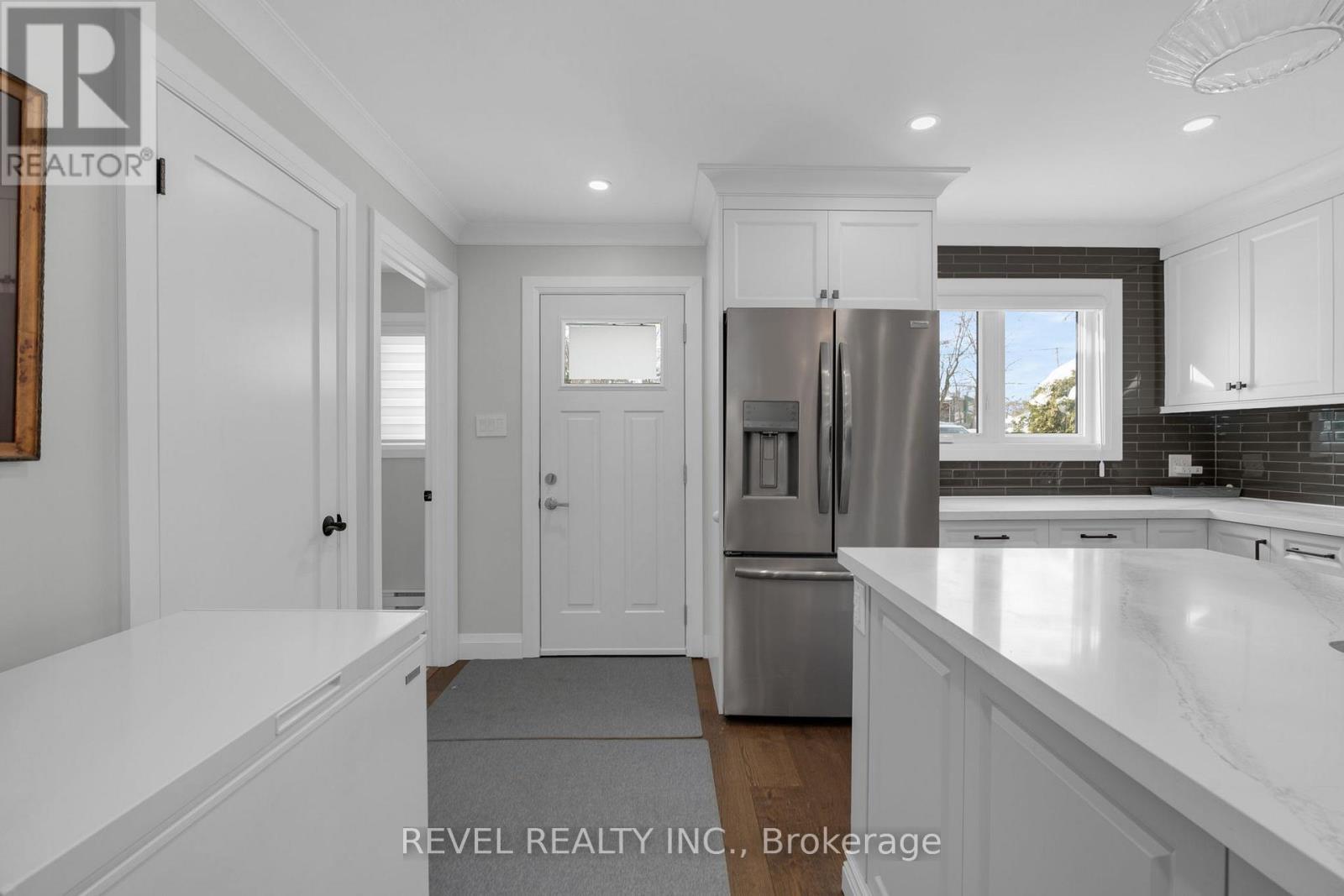 #13 39 28TH STREET S - 4