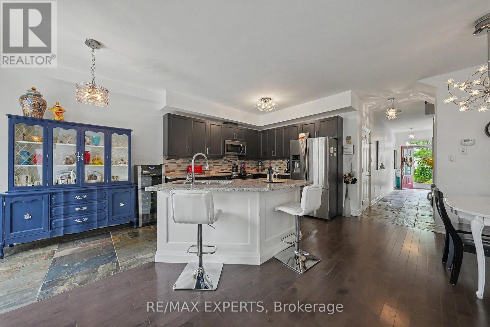 58 SAVANNAH CRESCENT - 10