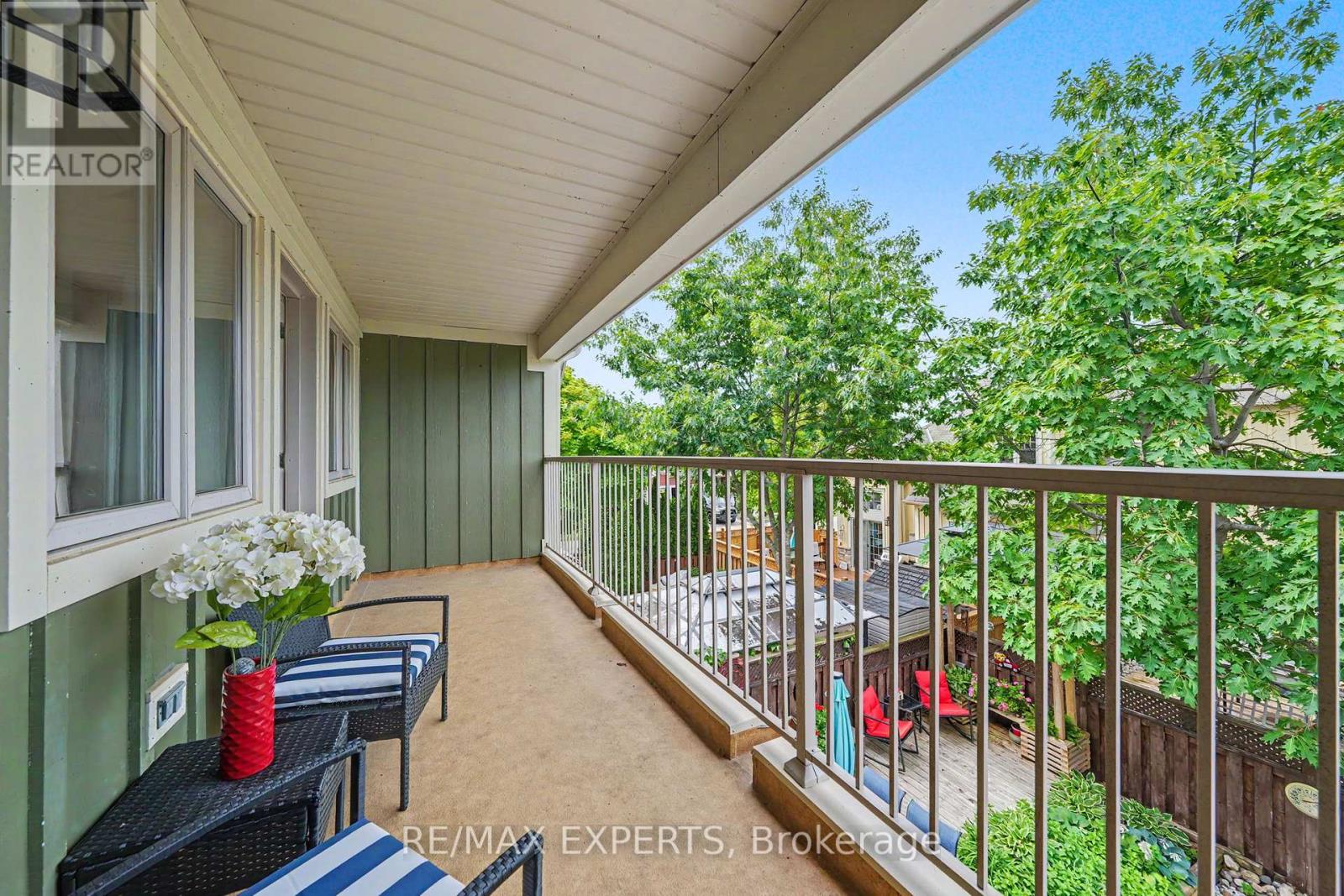 58 SAVANNAH CRESCENT - 27
