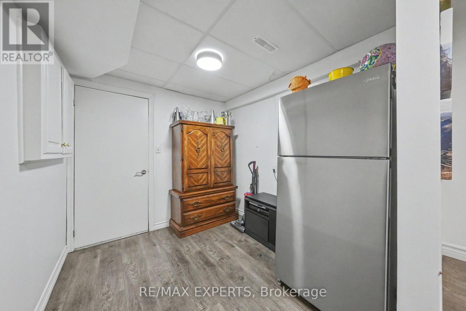 58 SAVANNAH CRESCENT - 29