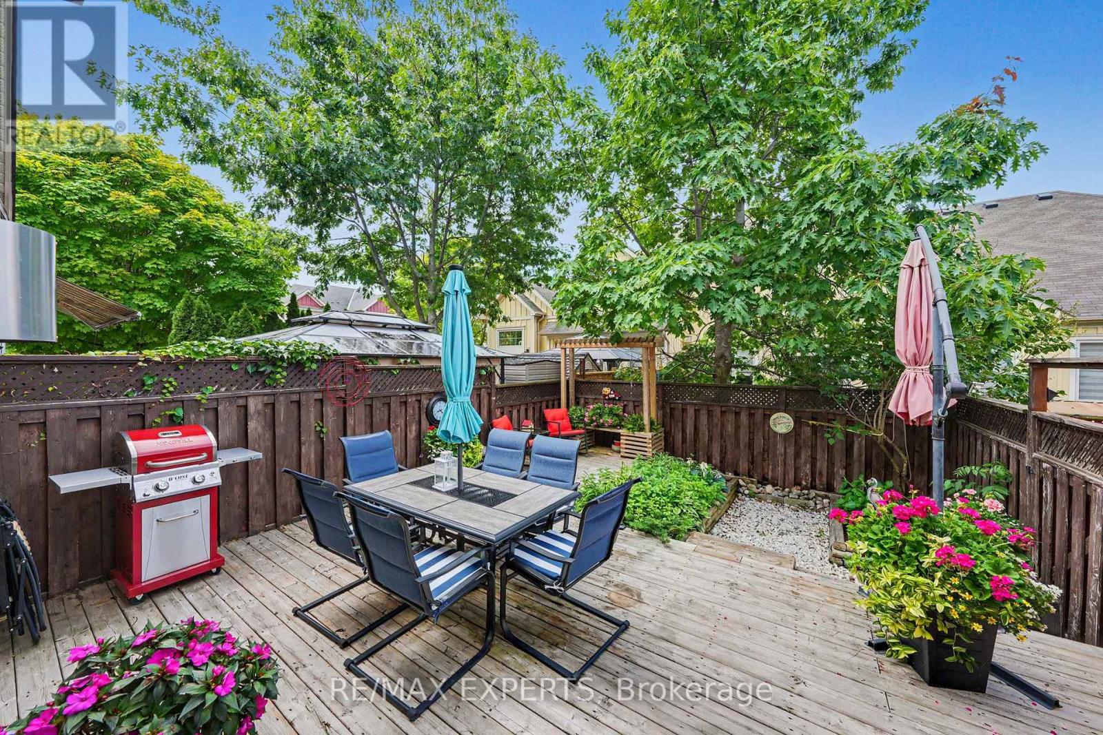 58 SAVANNAH CRESCENT - 34
