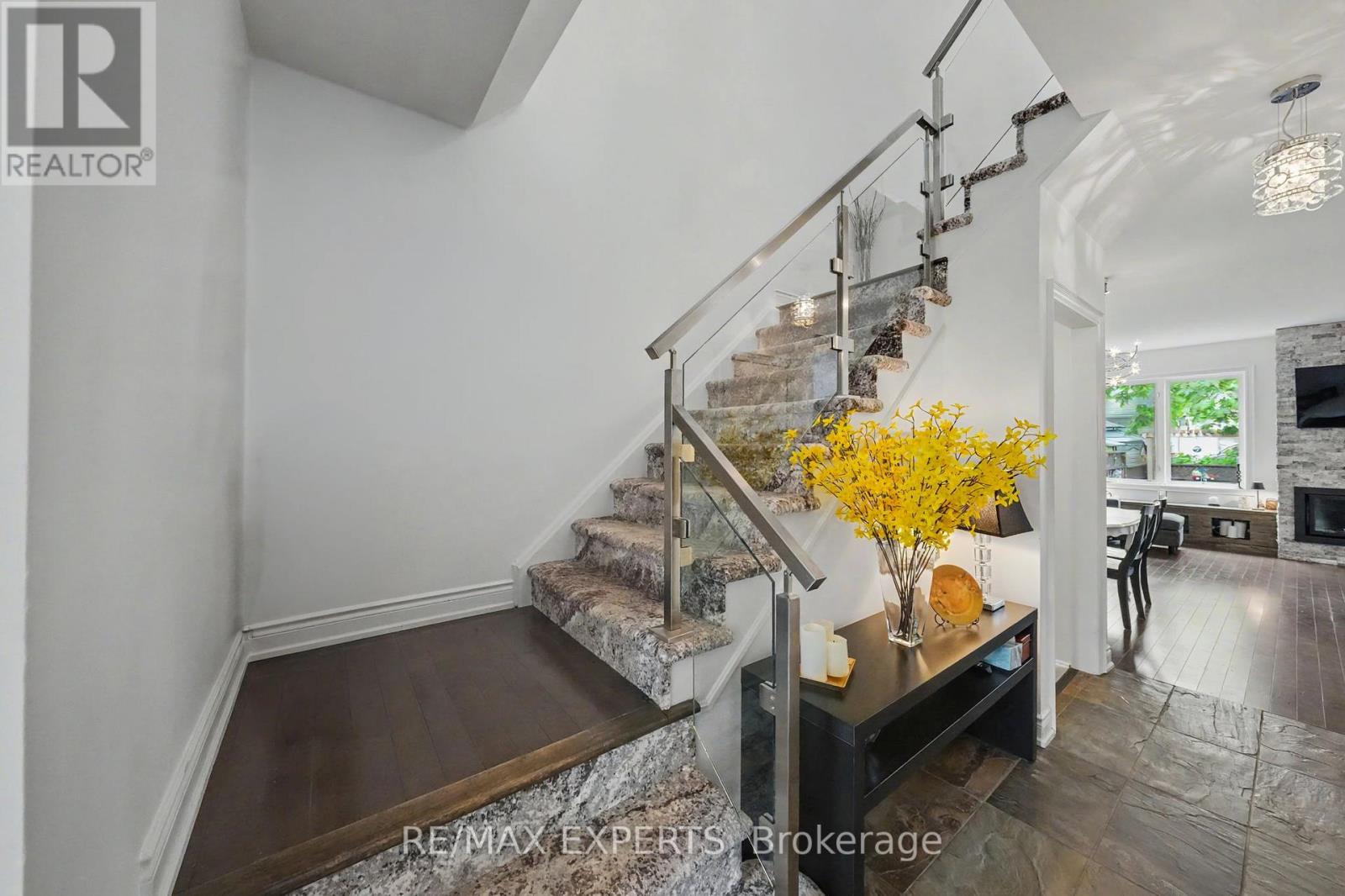 58 SAVANNAH CRESCENT - 5