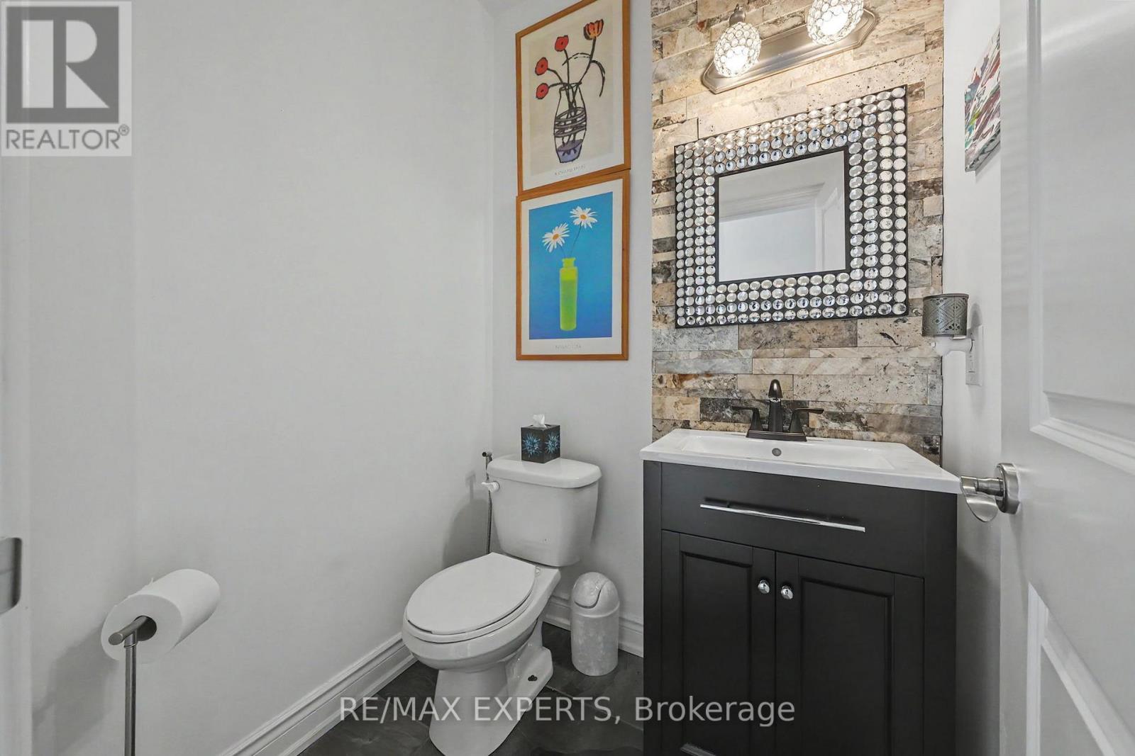 58 SAVANNAH CRESCENT - 7