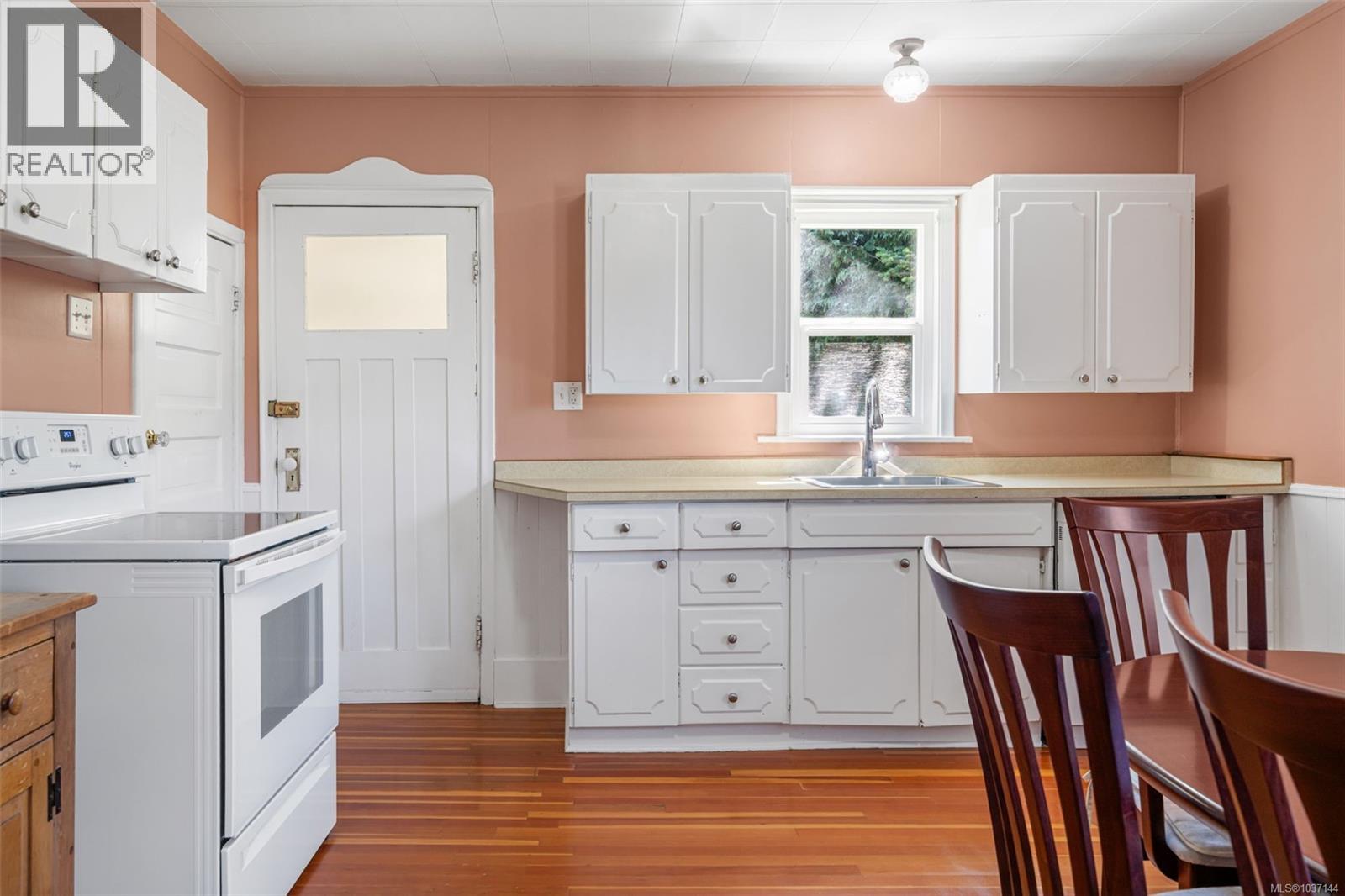  1275 May Street, Victoria