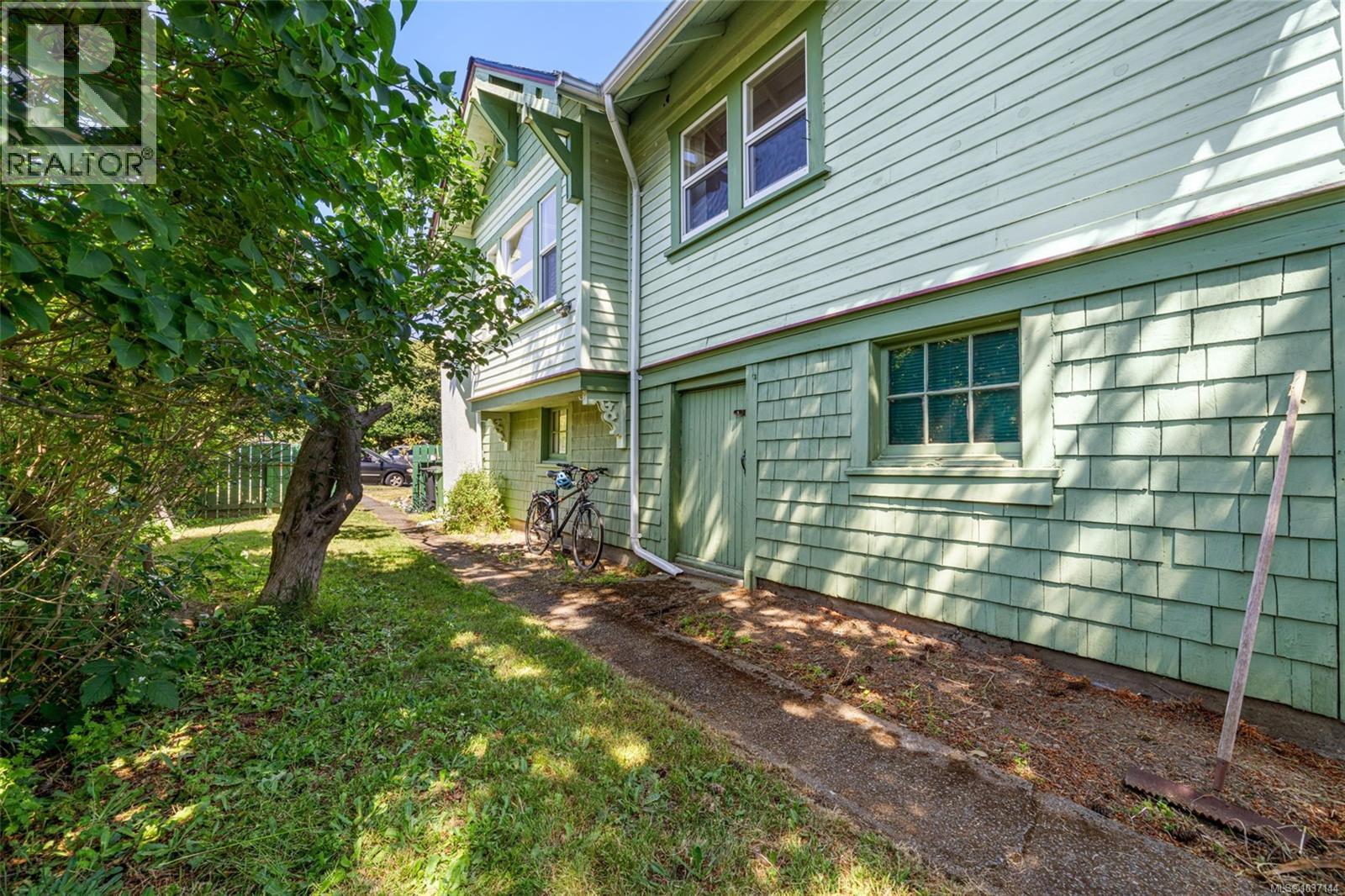  1275 May Street, Victoria
