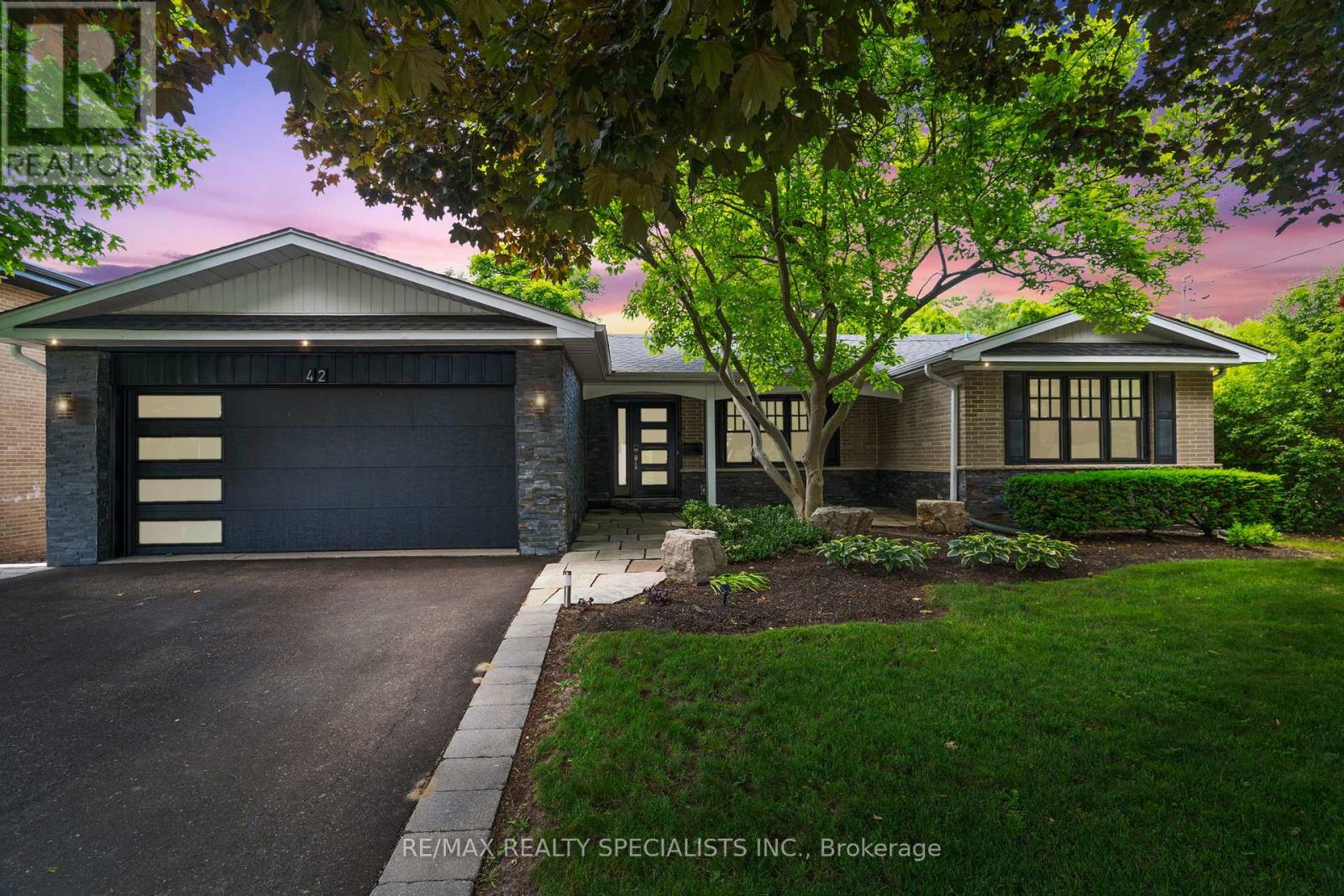 42 HEATHVIEW AVENUE - 2