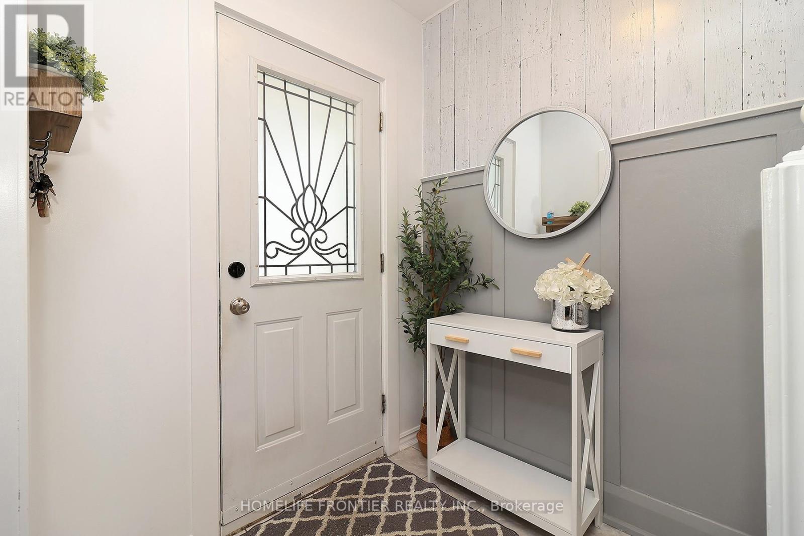 12 PORTER AVENUE - 2