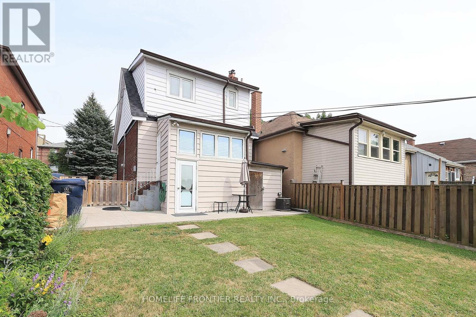 12 PORTER AVENUE - 24