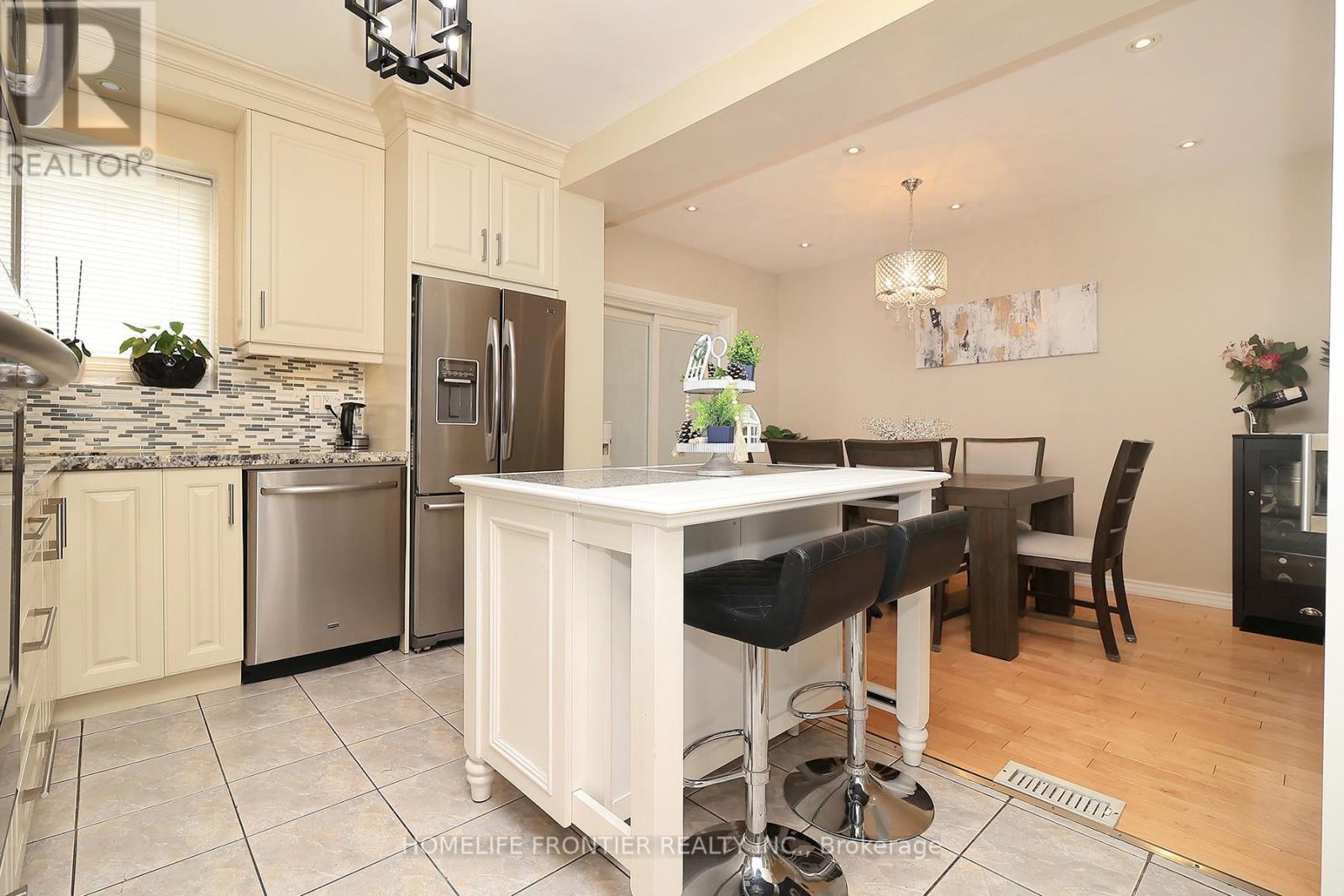 12 PORTER AVENUE - 8