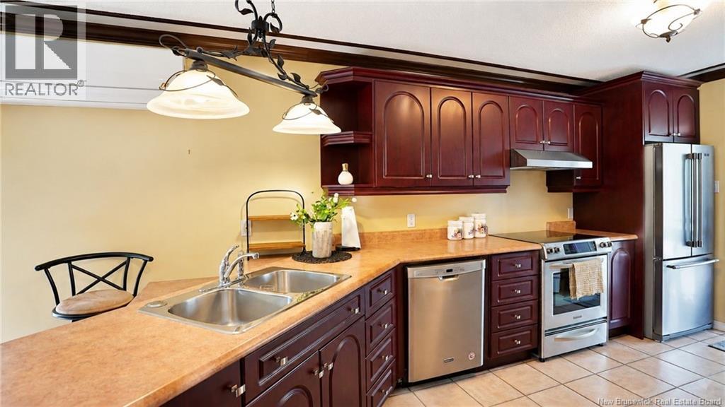 485 Rue Msgr Richard - 12