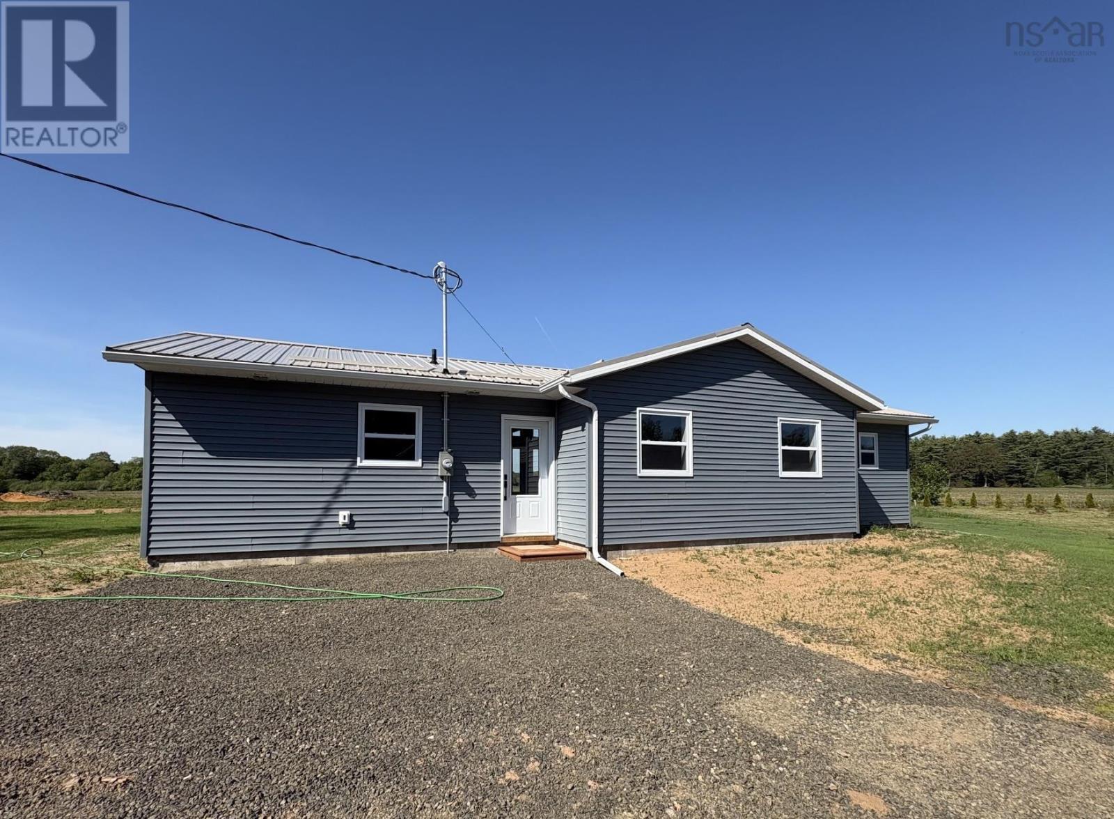 668 Whitman Road, Ward/Whitman - 9
