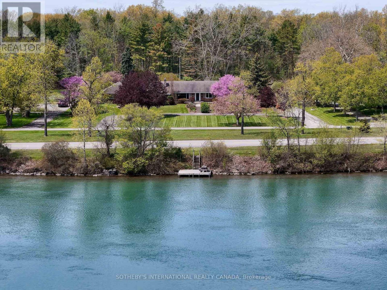 9317 NIAGARA RIVER PARKWAY - 1
