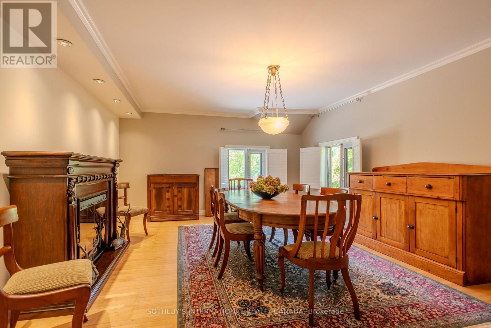 9317 NIAGARA RIVER PARKWAY - 17