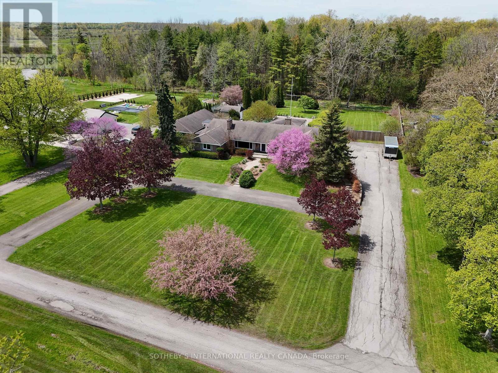 9317 NIAGARA RIVER PARKWAY - 3