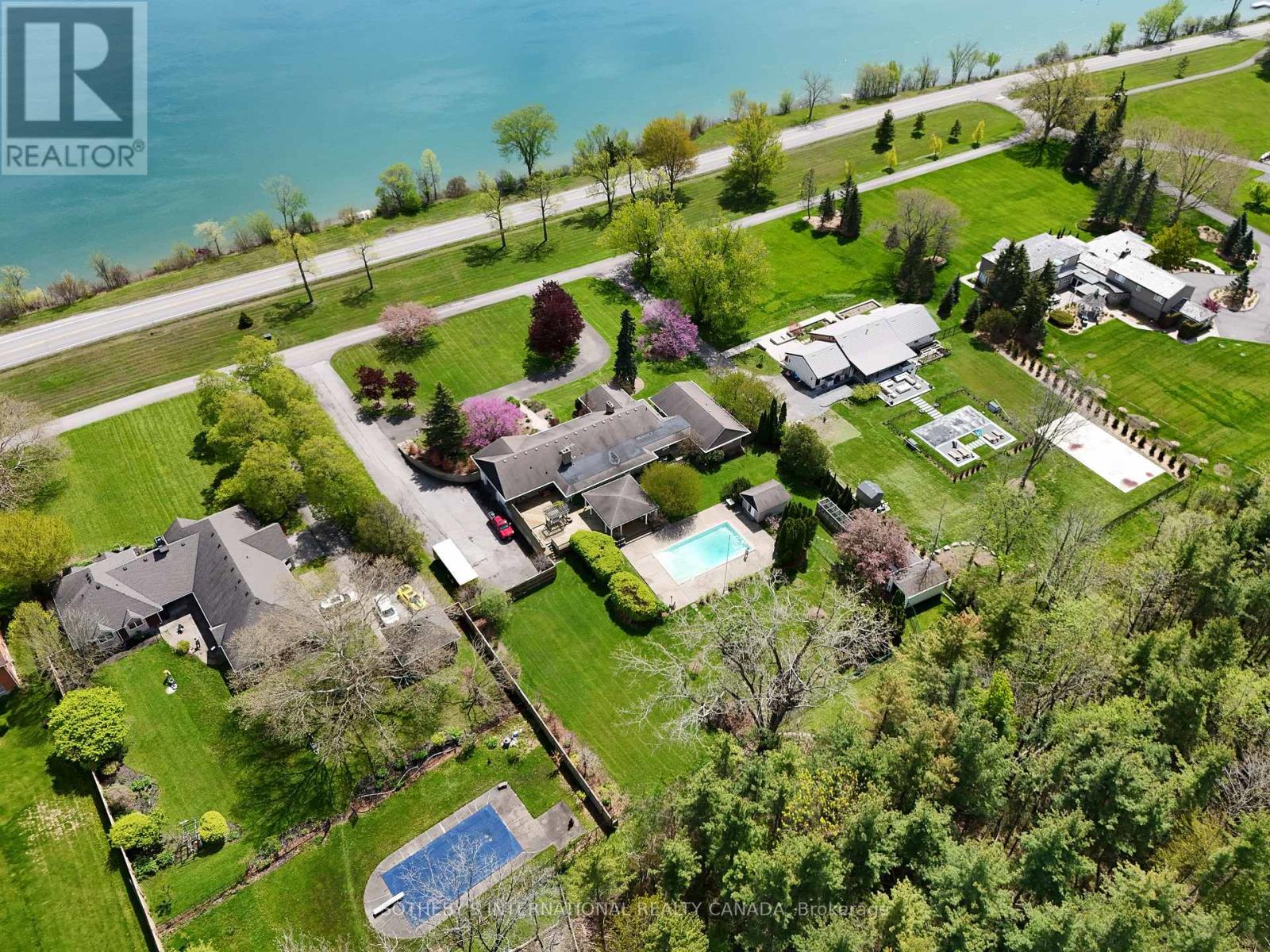 9317 NIAGARA RIVER PARKWAY - 47