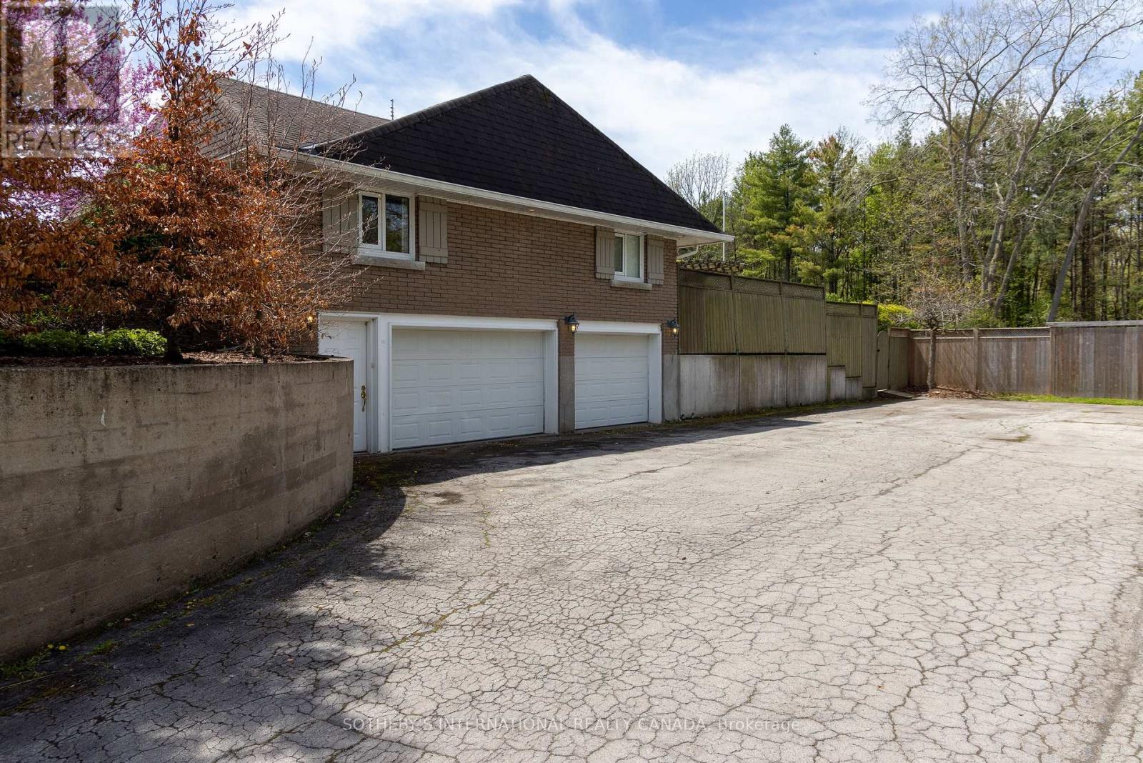 9317 NIAGARA RIVER PARKWAY - 6