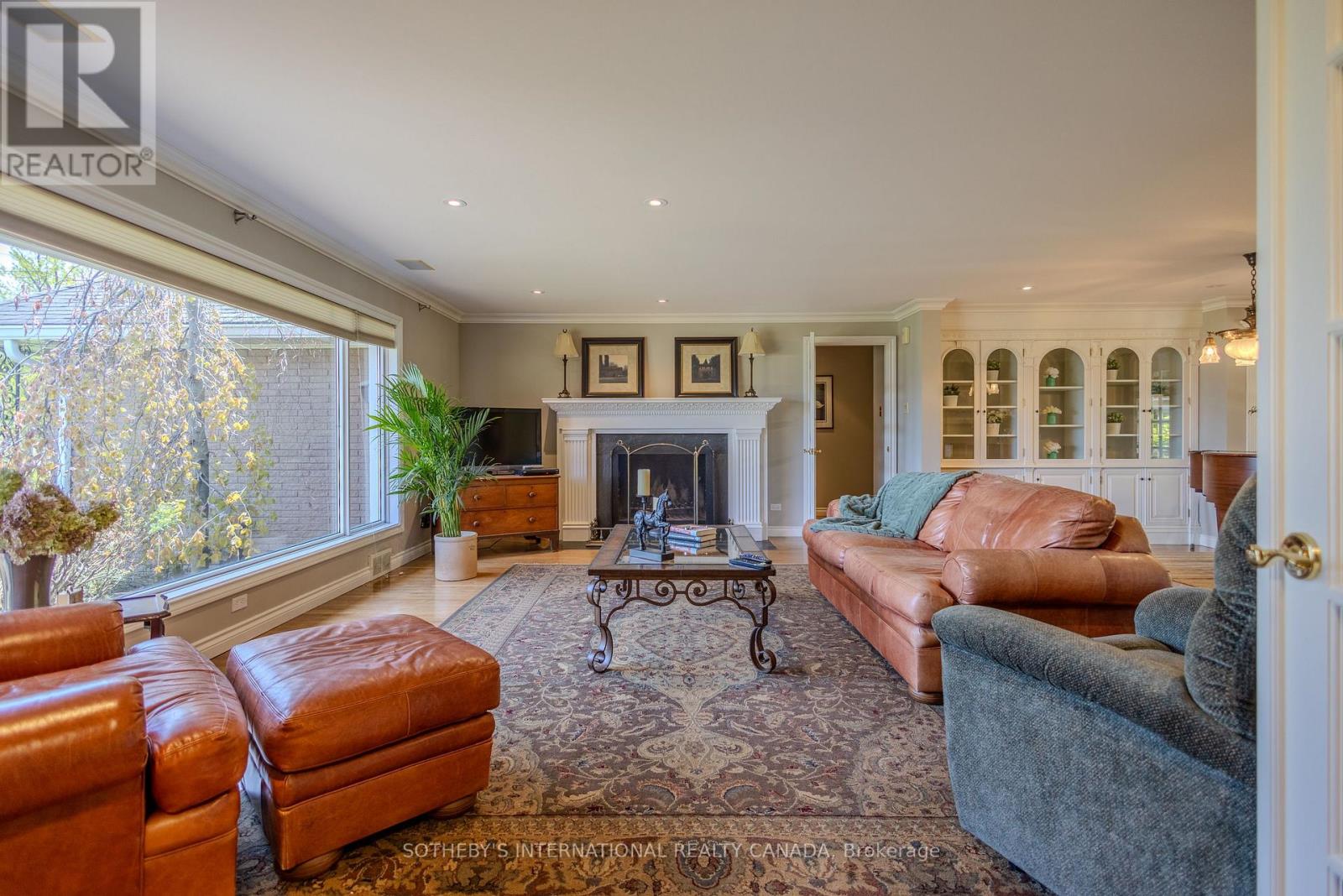 9317 NIAGARA RIVER PARKWAY - 8