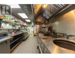 693 Coronation Boulevard, Cambridge, ON N1R3G5 Photo 6