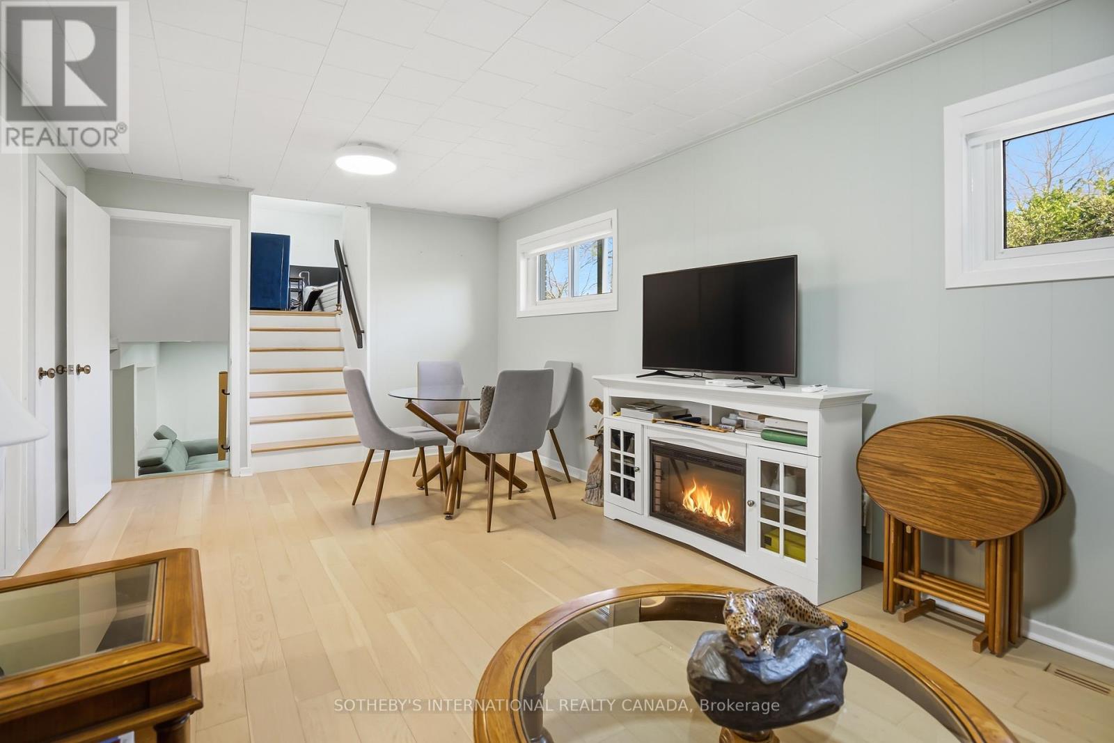 306 CENTRE STREET - 23