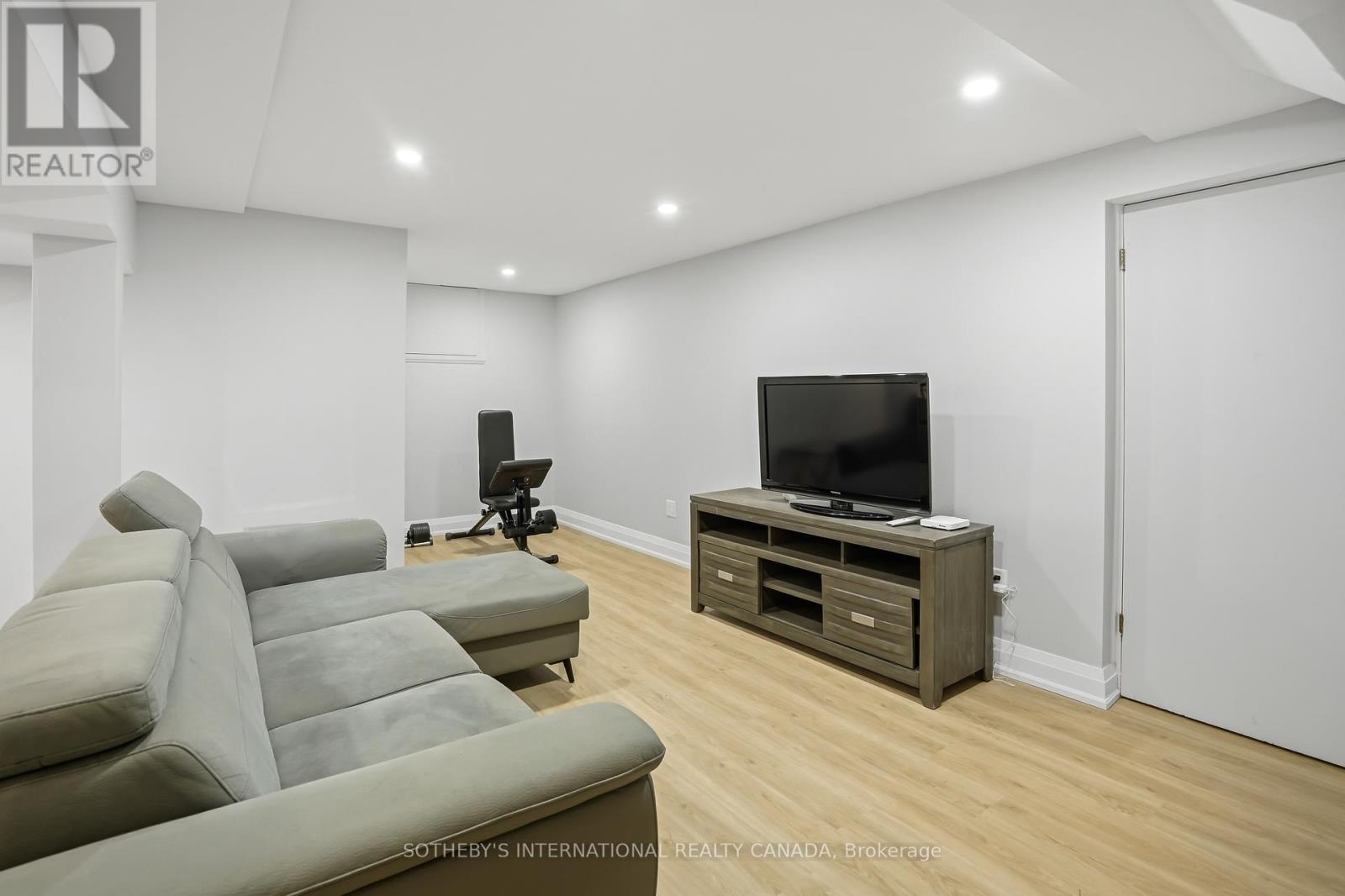 306 CENTRE STREET - 25