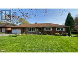 16 DALEVIEW CRESCENT