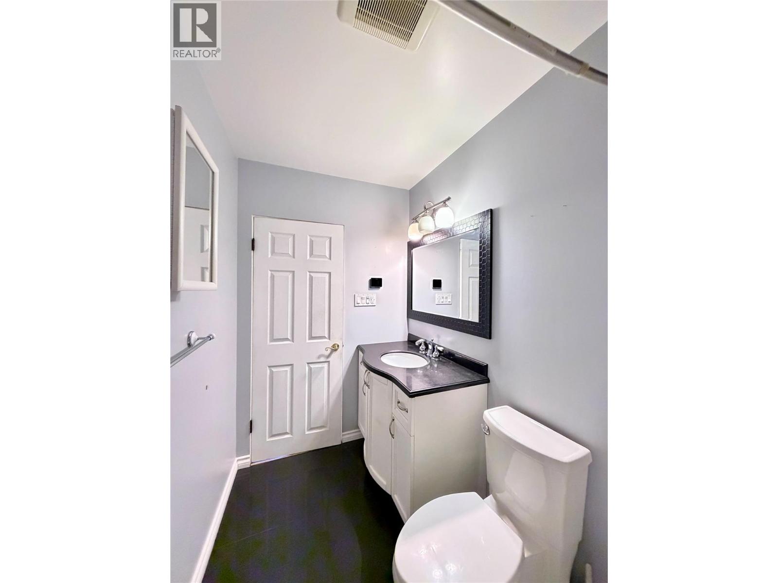 723 8th Street S - Image 21