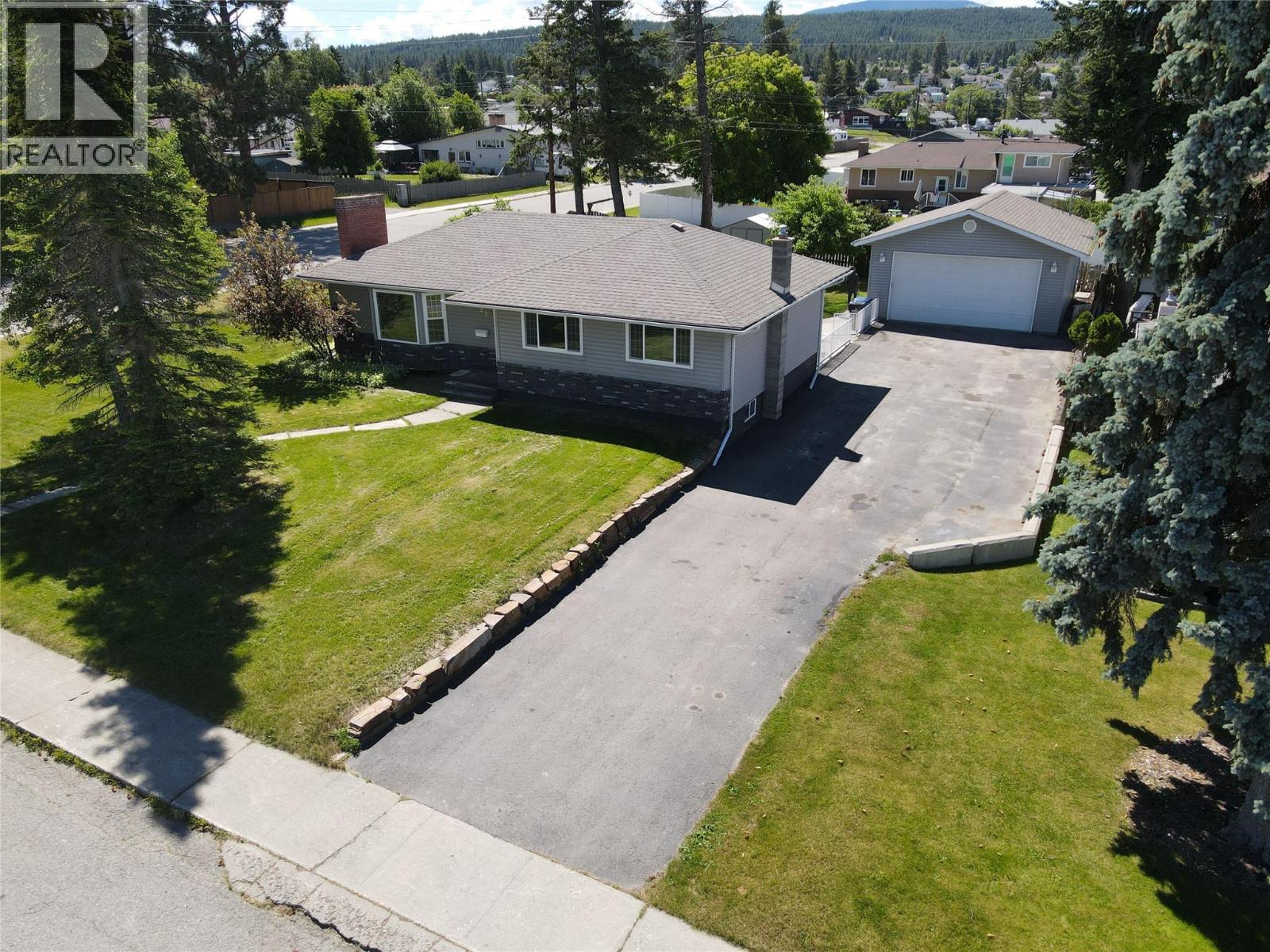 723 8th Street S - Image 40