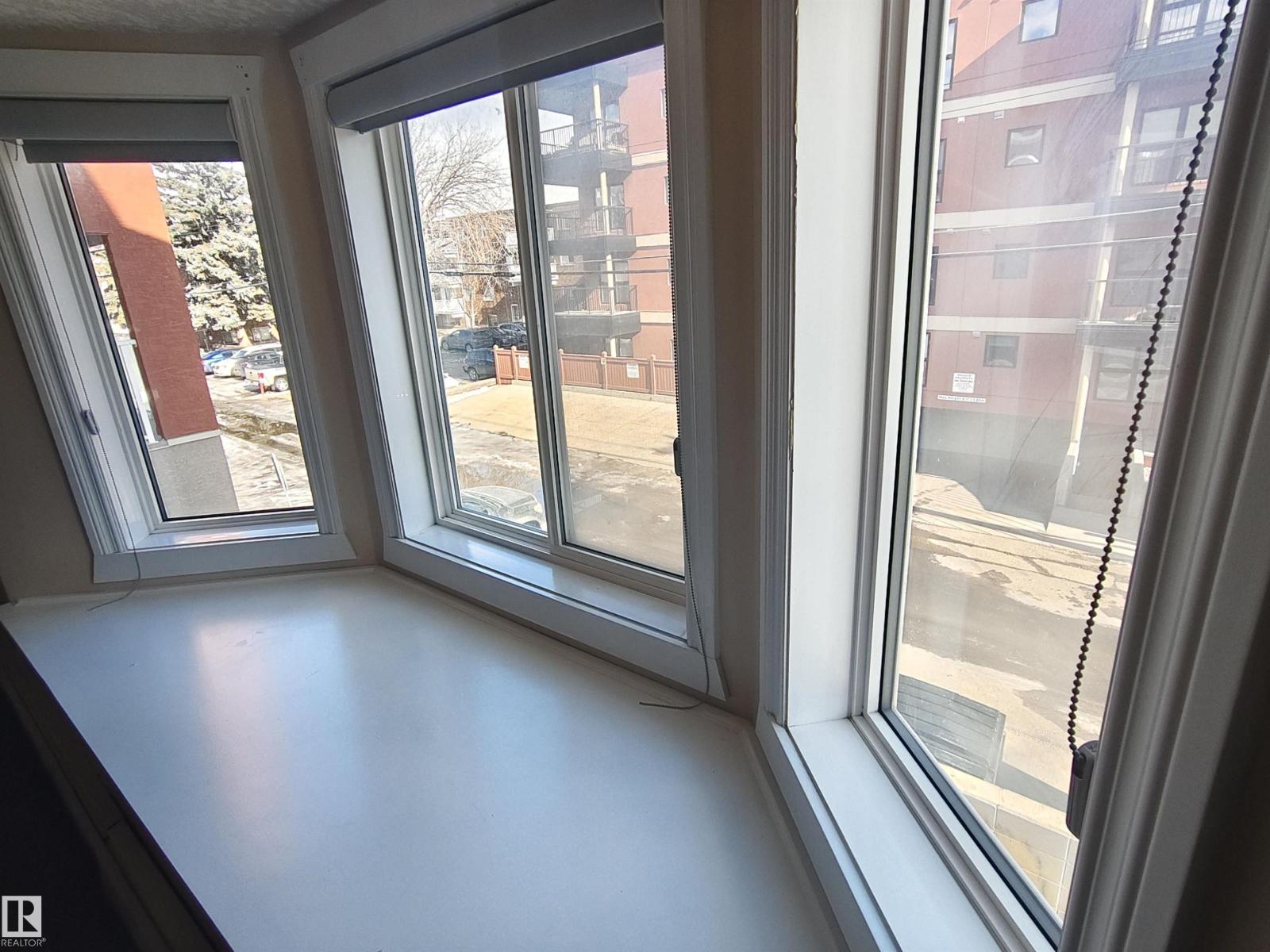 #204 10235 116 ST NW NW - 15