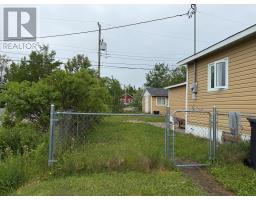 37 Gray Avenue thumbnail 21