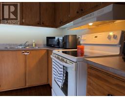 37 Gray Avenue thumbnail 9