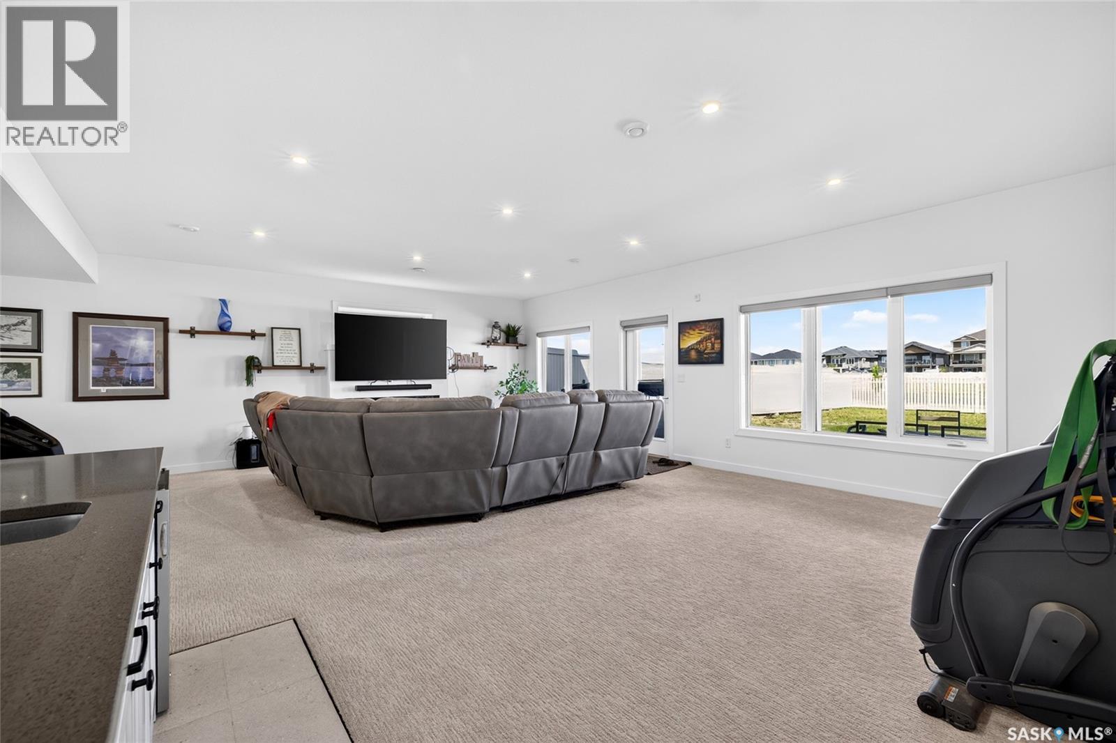 214 Settler CRESCENT - 27