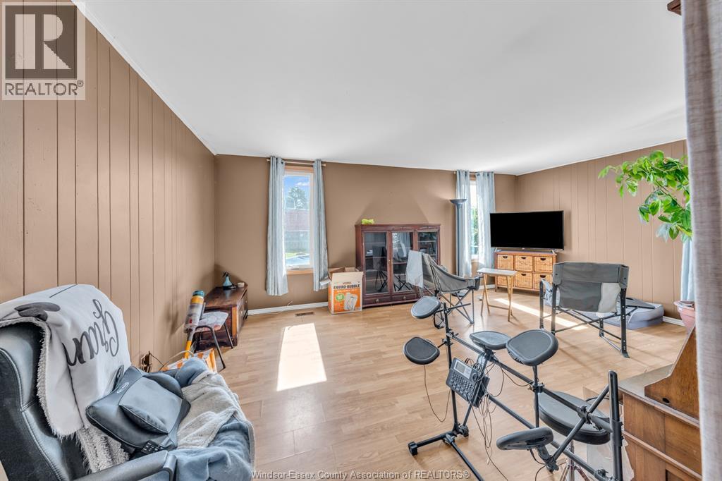 1854 Byng ROAD - 12