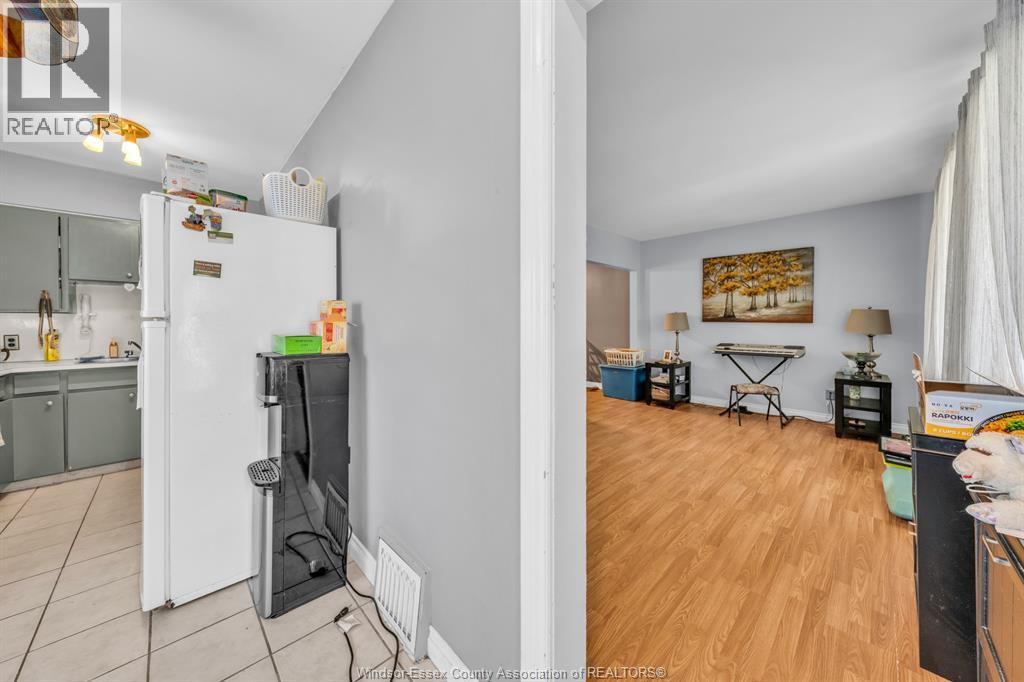 1854 Byng ROAD - 6