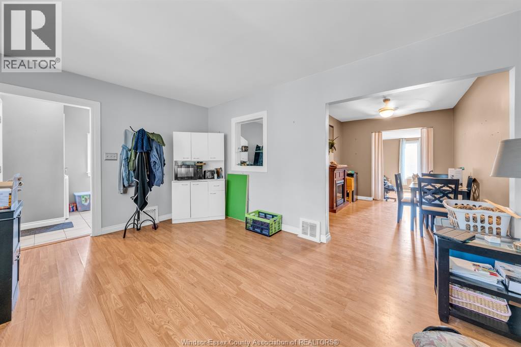 1854 Byng ROAD - 9