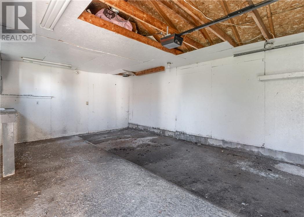 147 Walter Avenue - 17
