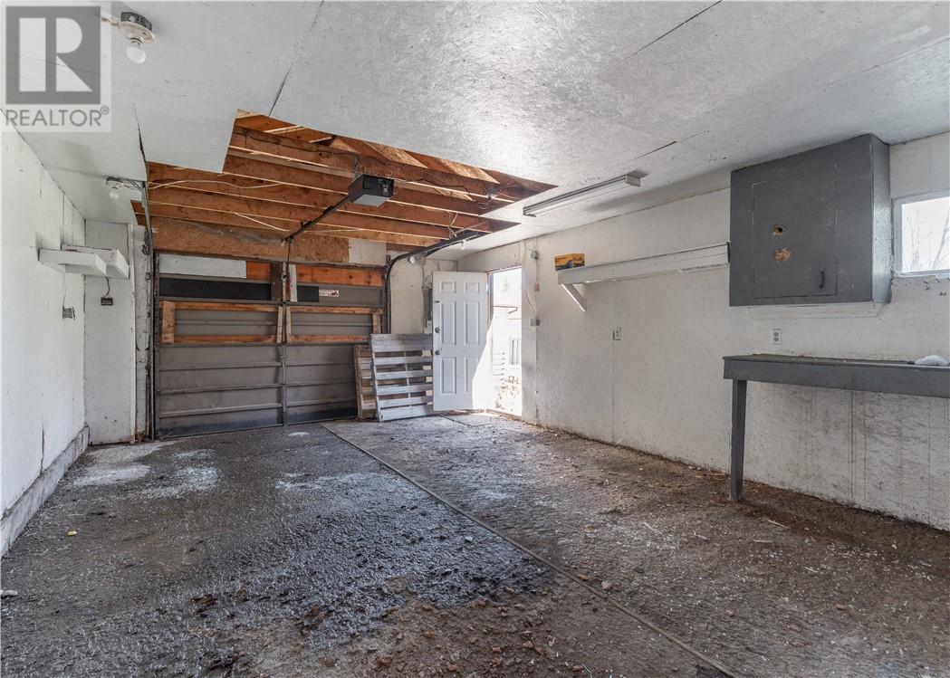 147 Walter Avenue - 18