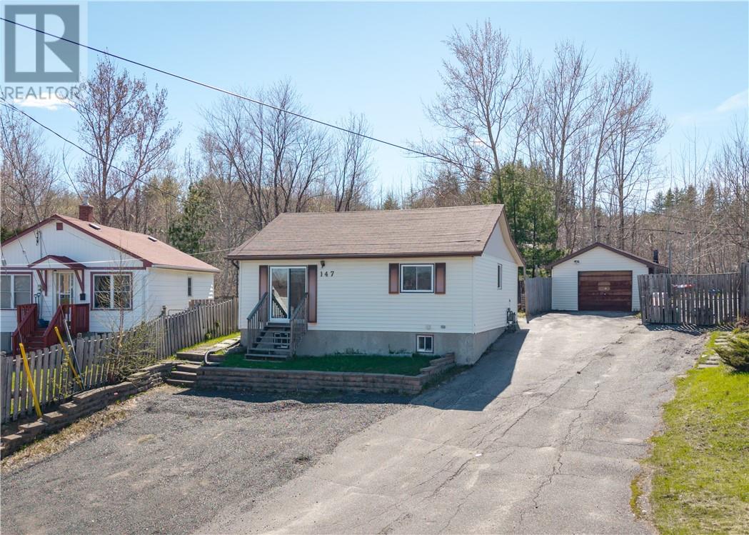 147 Walter Avenue - 20