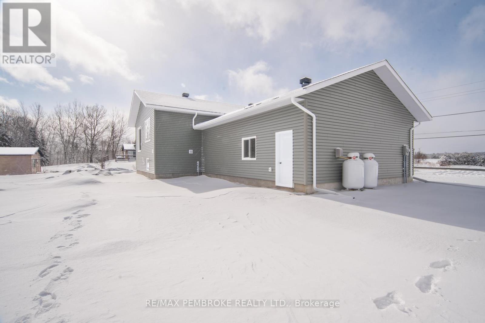 1744 WESTMEATH ROAD - 36