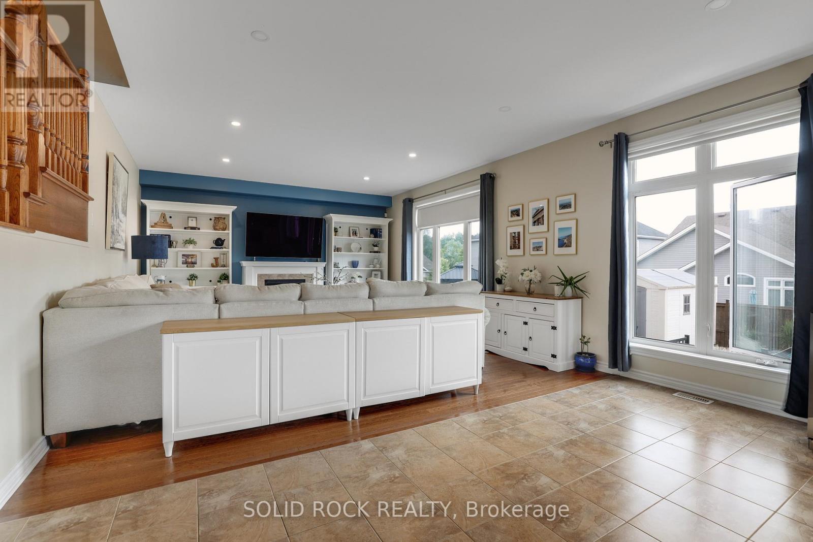 703 MASHKIG AVENUE - 16