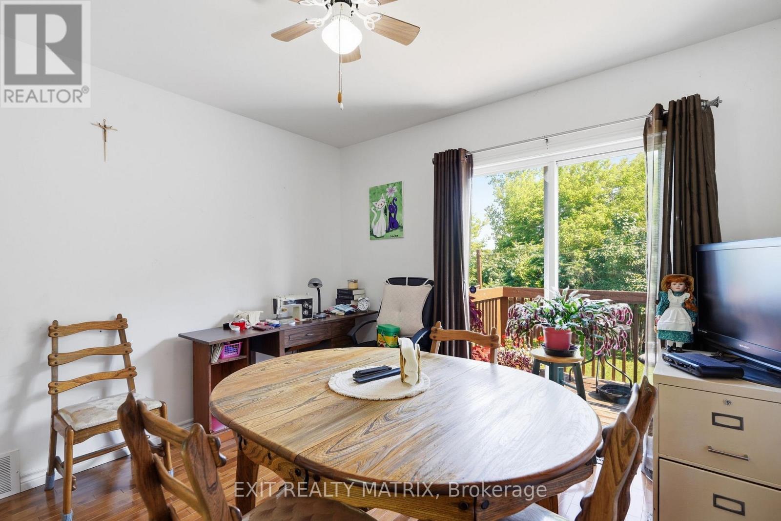 313 NELSON STREET - 15