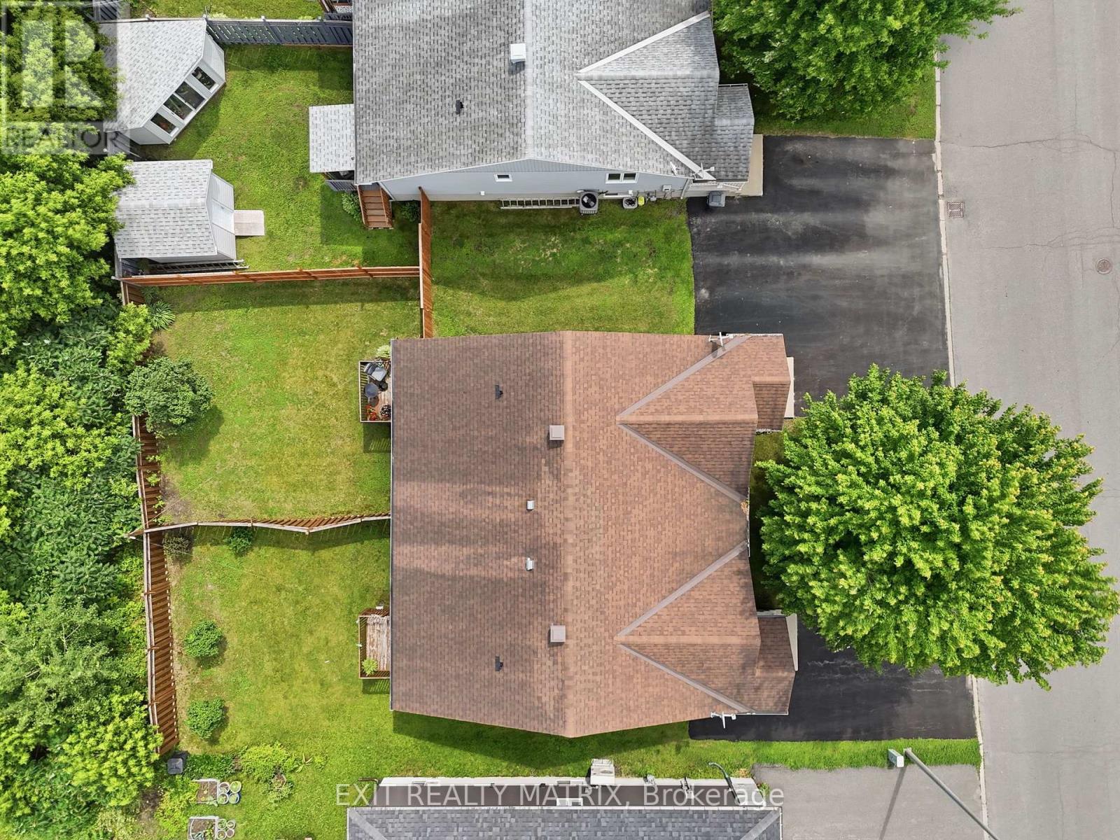 313 NELSON STREET - 29