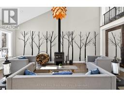 Bedroom - 3476 Garden Of Eden Road, Clearview, ON L0M1G0 Photo 8