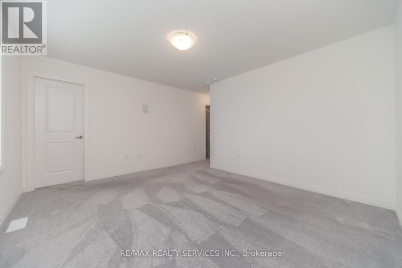 69 KIRKWOOD WAY - 24