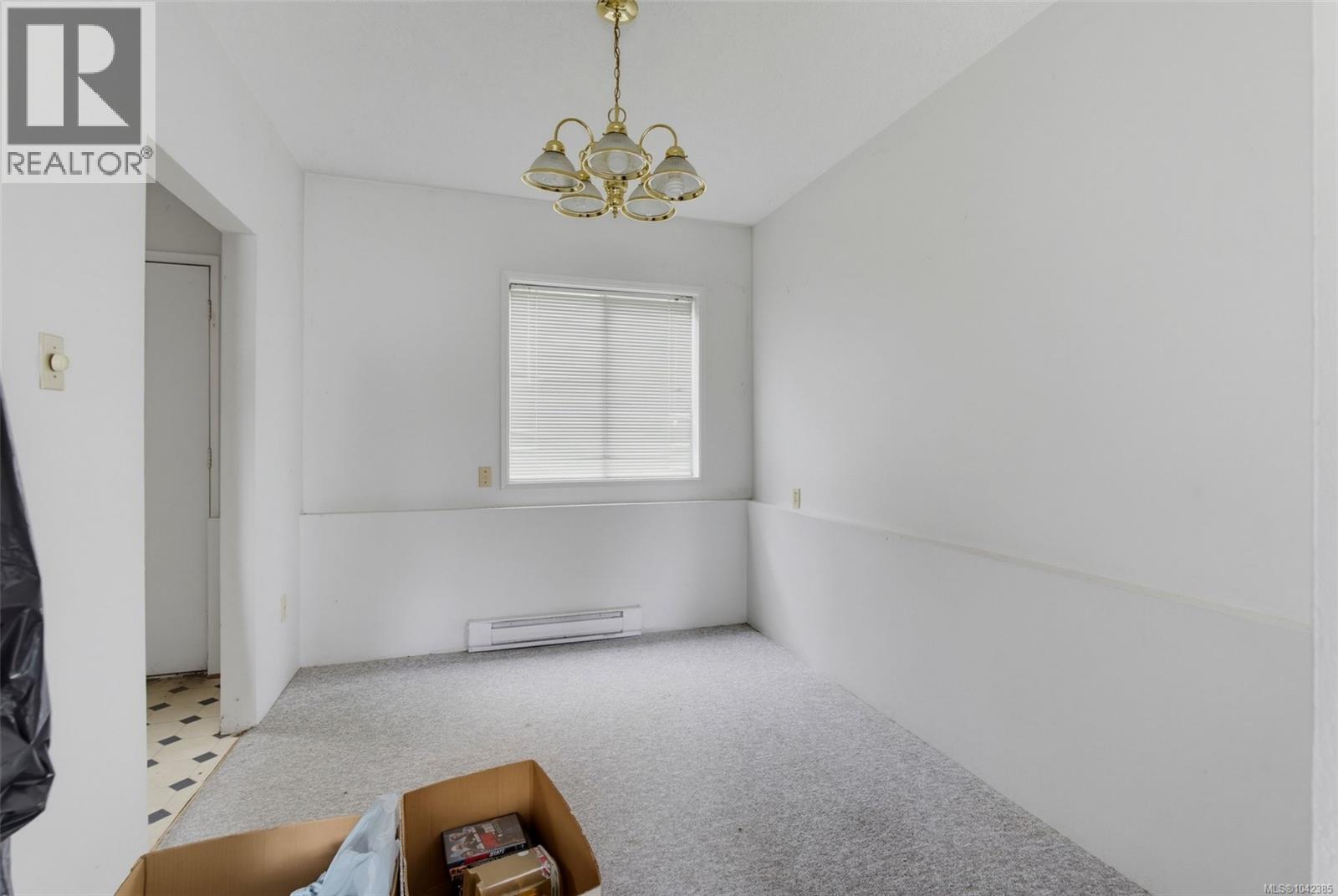 2343 Shelbourne St - 24